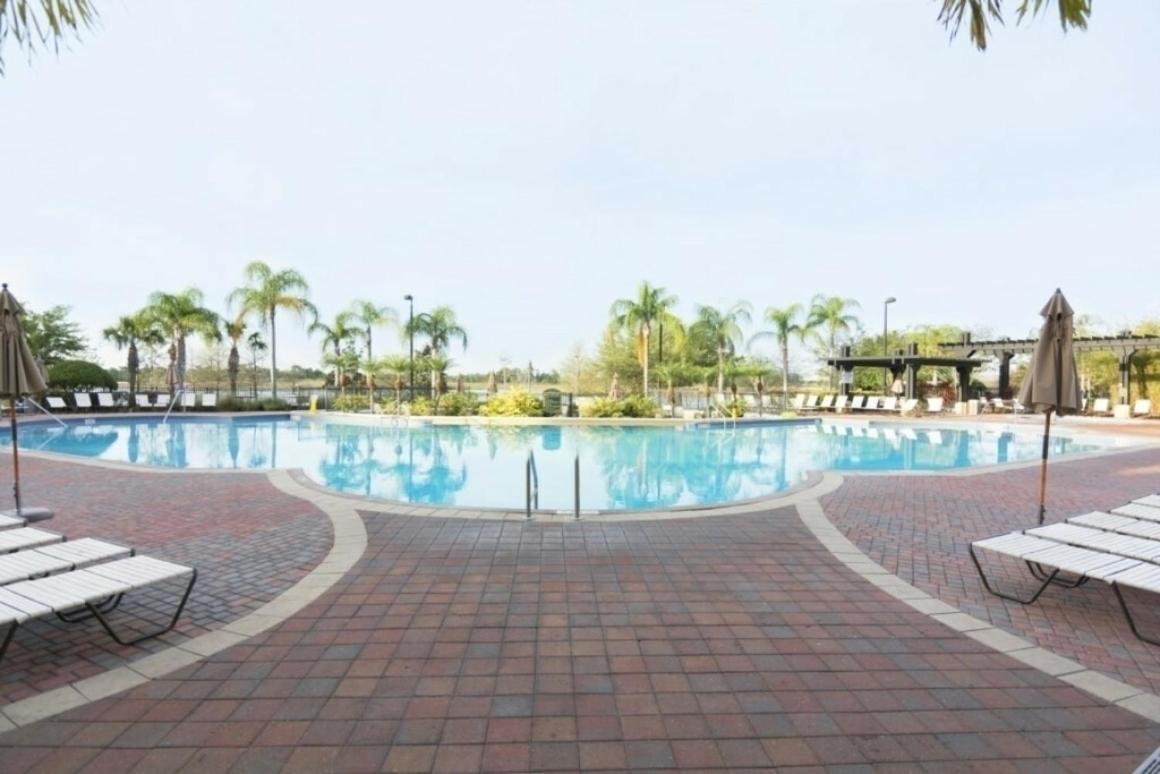 Modern Vacation Apartment With A Lake View At Vista Cay Resort Vc4816 Orlando Kültér fotó