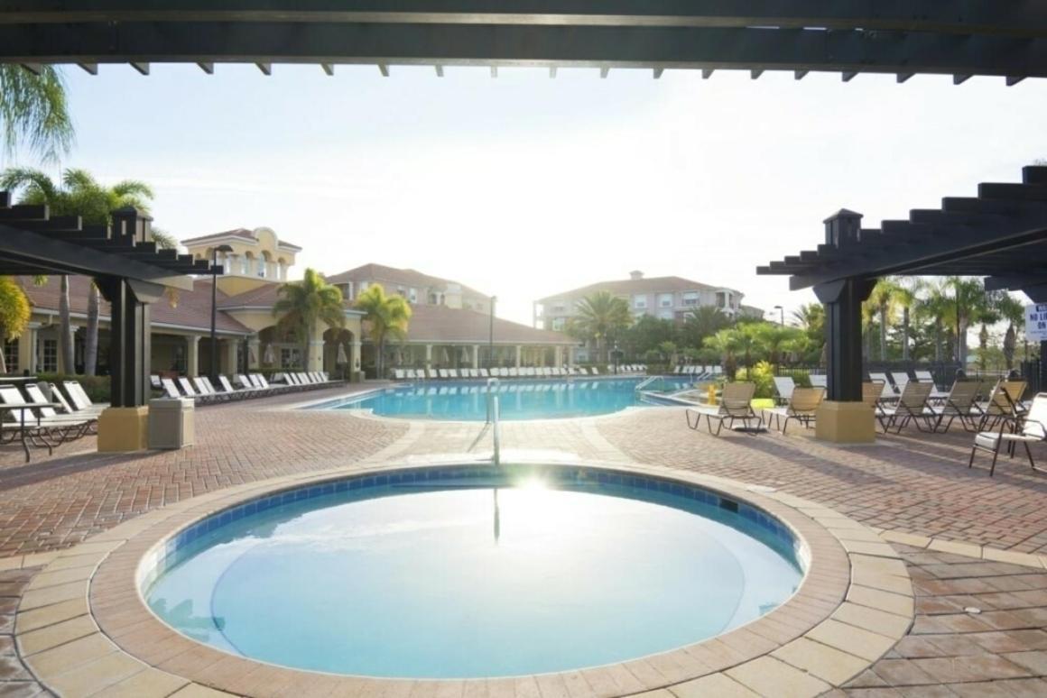 Modern Vacation Apartment With A Lake View At Vista Cay Resort Vc4816 Orlando Kültér fotó