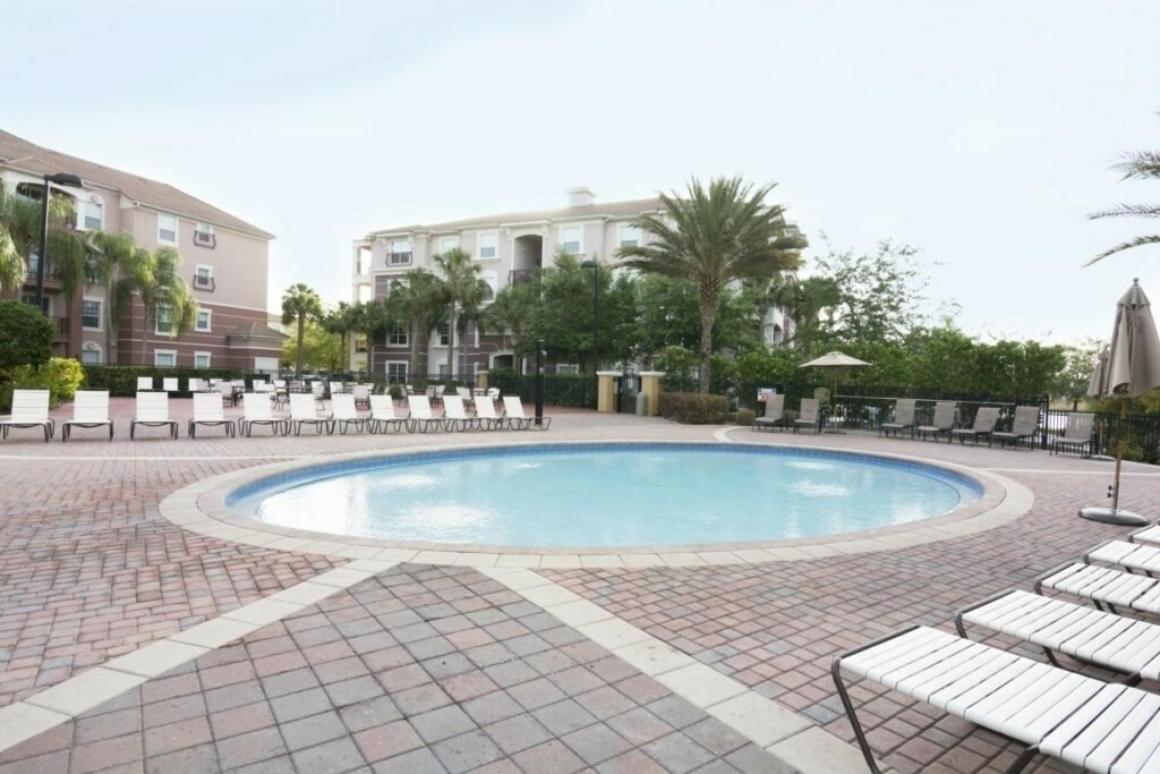Modern Vacation Apartment With A Lake View At Vista Cay Resort Vc4816 Orlando Kültér fotó