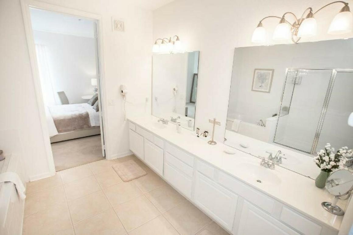 Modern Vacation Apartment With A Lake View At Vista Cay Resort Vc4816 Orlando Kültér fotó