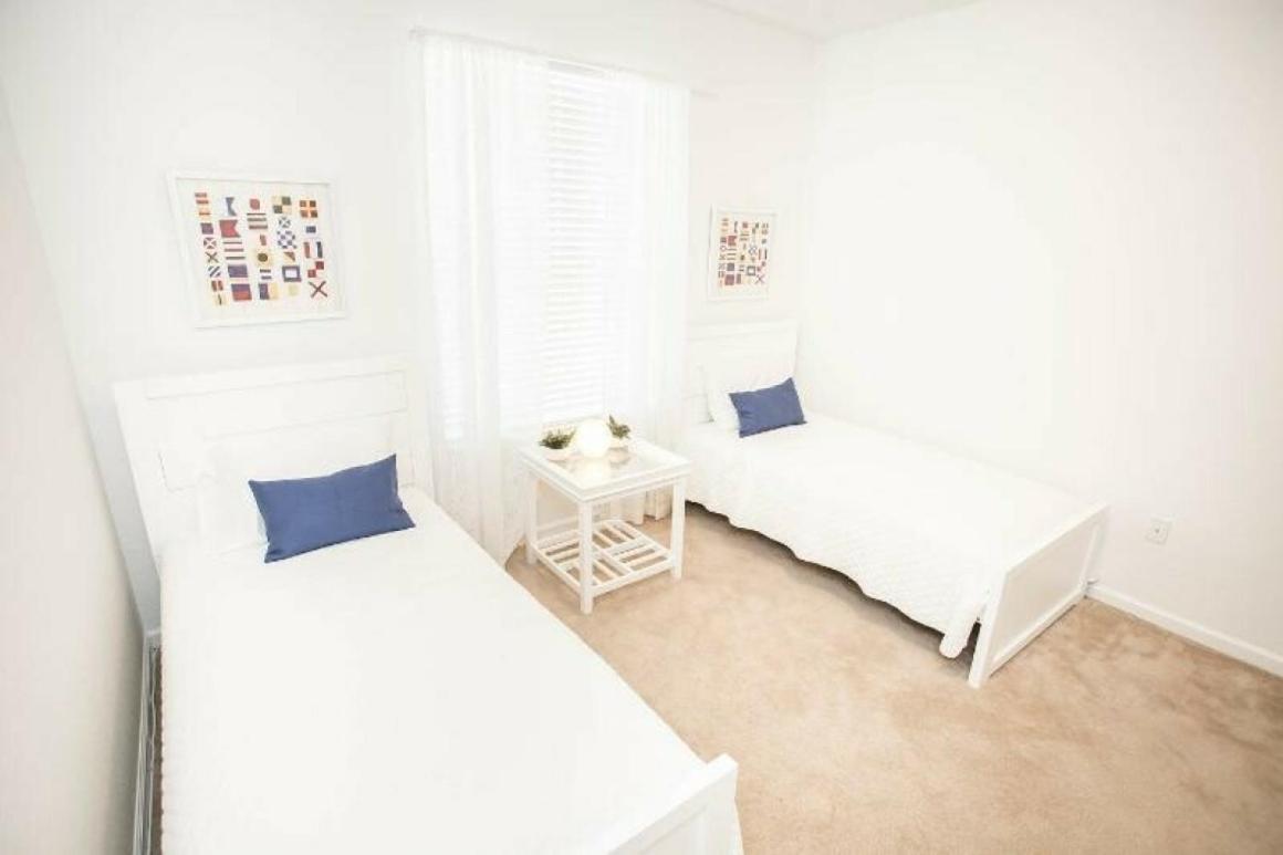 Modern Vacation Apartment With A Lake View At Vista Cay Resort Vc4816 Orlando Kültér fotó